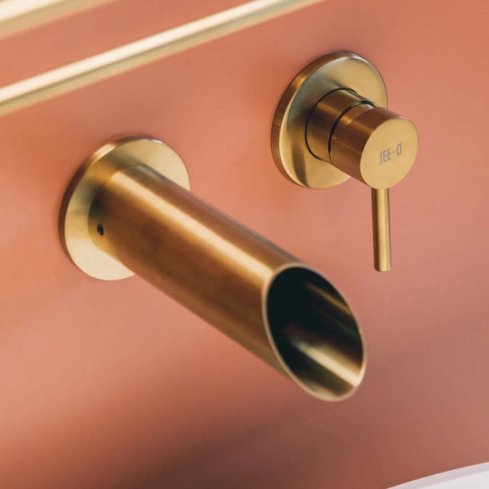 JEE-O pure wall basin mixer set