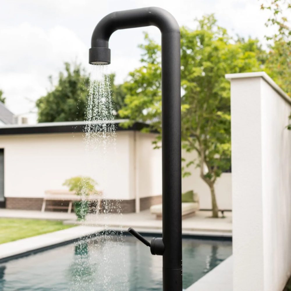 JEE-O Soho Shower 01 Freestanding Indoor & Outdoor Shower Column – Stainless Steel